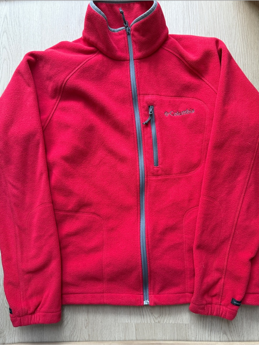 Vintage Columbia fleece jacket. Warm, red and vintage size L